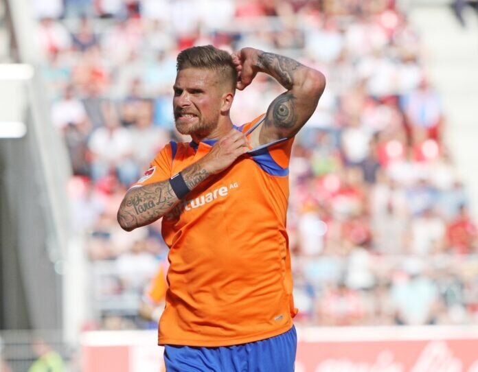 Lilien-Kempe © arthur schönbein