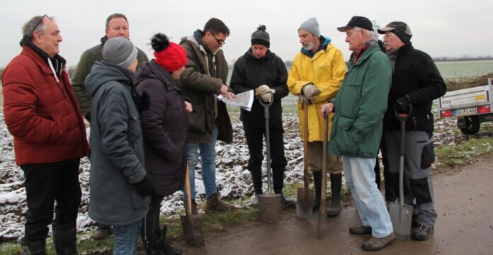 ua_pflanzaktion_cr_besprechung