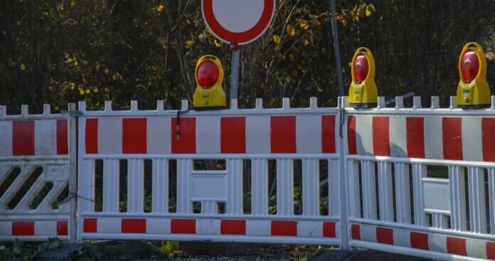 construction-site-gd5ac3af72_1920