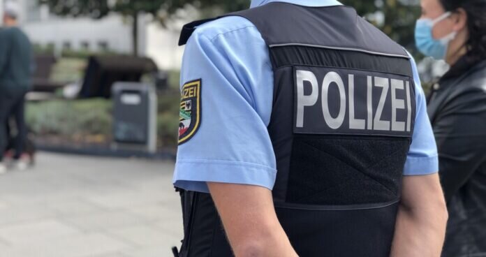 police-g82f41f1cf_1920