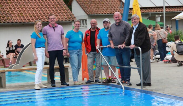 bad_nichtschwimmerbecken_einweihung