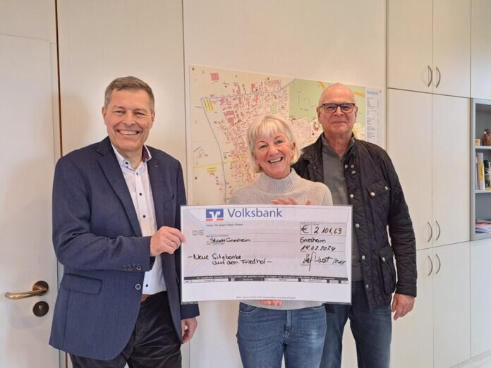 Presse Griesheim 20240215 - Spendenübergabe Friedhof © Stadt Griesheim