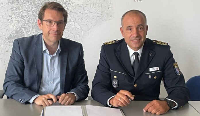 csm_Oberbürgermeister_Hanno_Benz_und_Polizeipräsident_Björn_Gutzeit_Quelle_Wissenschaftsstadt_Darmstadt_0891335978