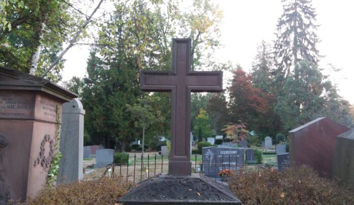 csm_alter_friedhof_oez_38814101f6