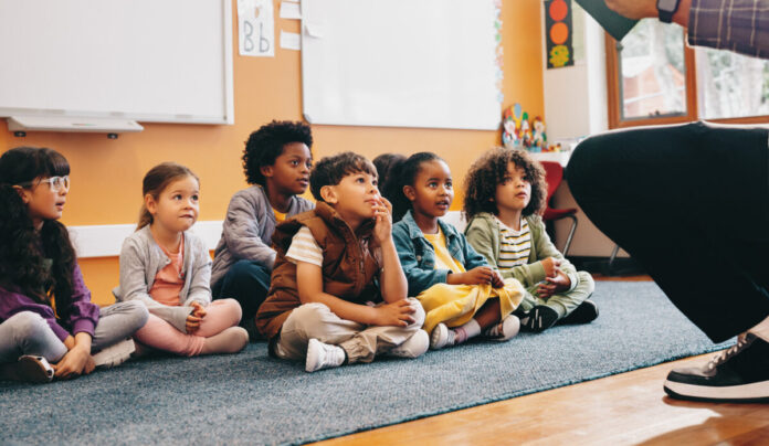 csm_Kinder_Vorlesen_Quelle_iStock_7fbe92ed88