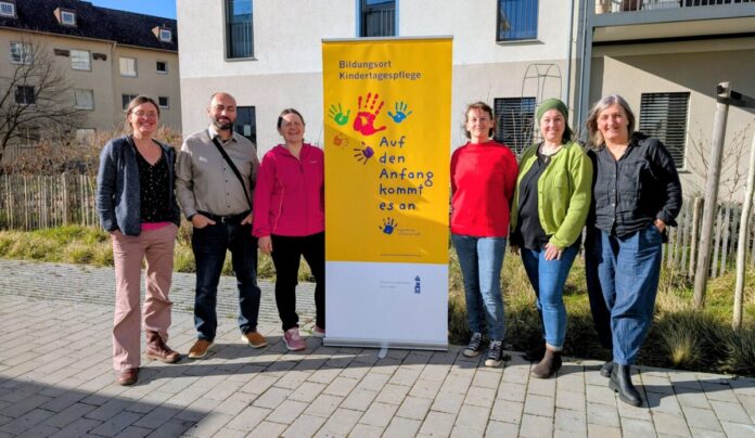 csm_kita_interessenvertretung_v.l._melanie_kerth_abdul_wahedi_christein_becker_betina_niebling_natalie_wahedi_kerstin_rexroth_eac9cd1a5d