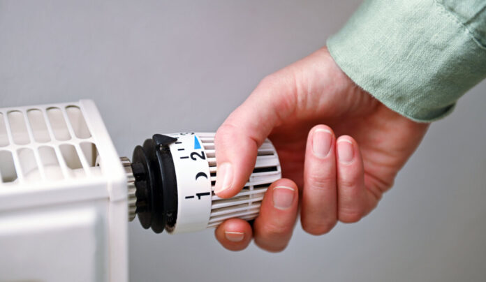 csm_Energetische-Sanierung-Heizungsthermostat-2__c_HMLU_60f7288c4b