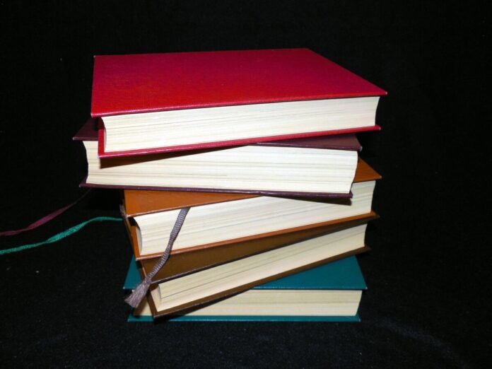 succo-books-512736_1920